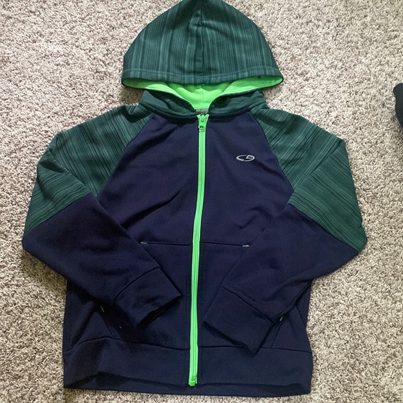 Boys size 6-7 Hoodie Bundle - Picture 7 of 9